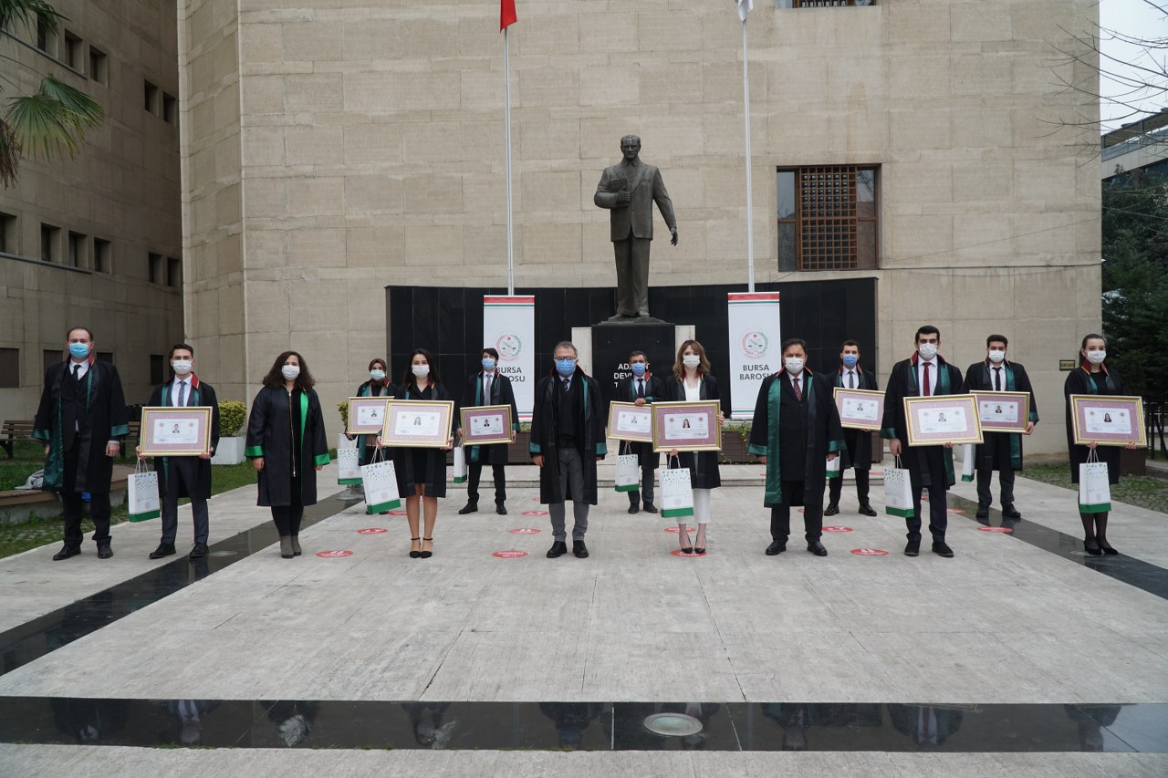 Bursa Barosu Bursa Barosu Nun Son Stajyerleri